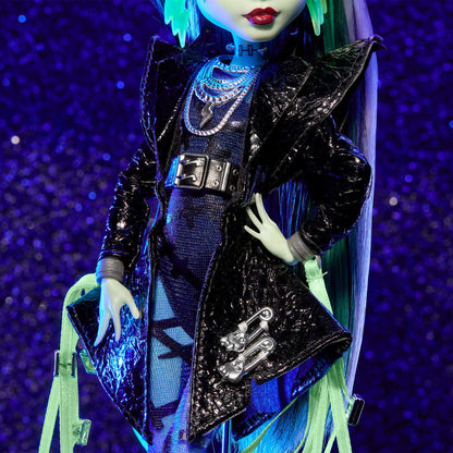 Monster High Haunt Couture Midnight Runway Frankie Stein